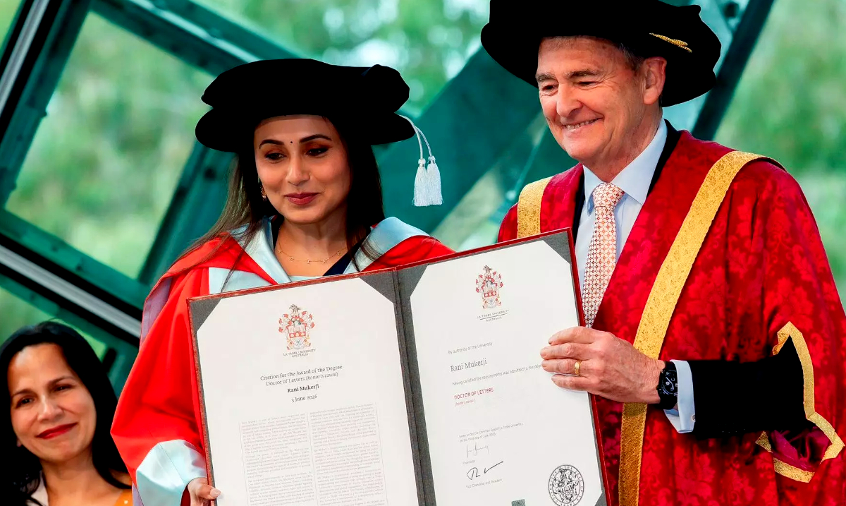Cover of the article: The Ceremony: What Happens During an Honorary Degree Conferral